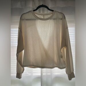 Old Navy Active, Cream Shirt. Size small.